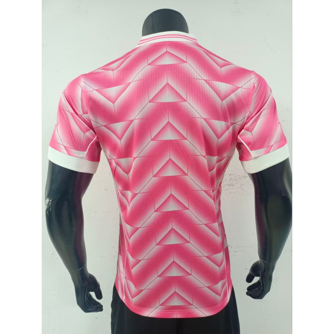 25/26 Maillot Real Madrid Player Spécial rose A