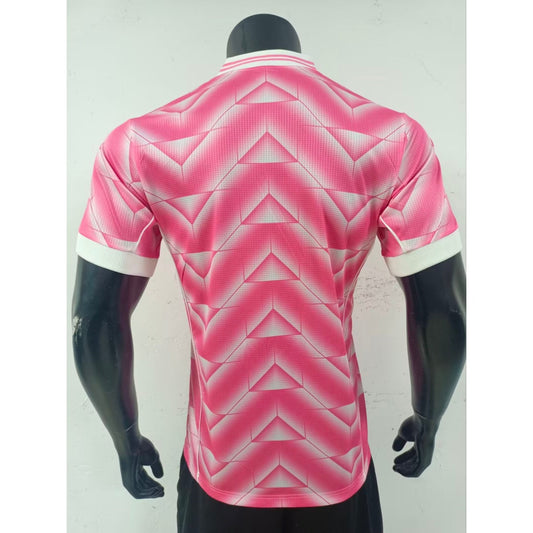 25/26 Maillot Real Madrid Player Spécial rose A